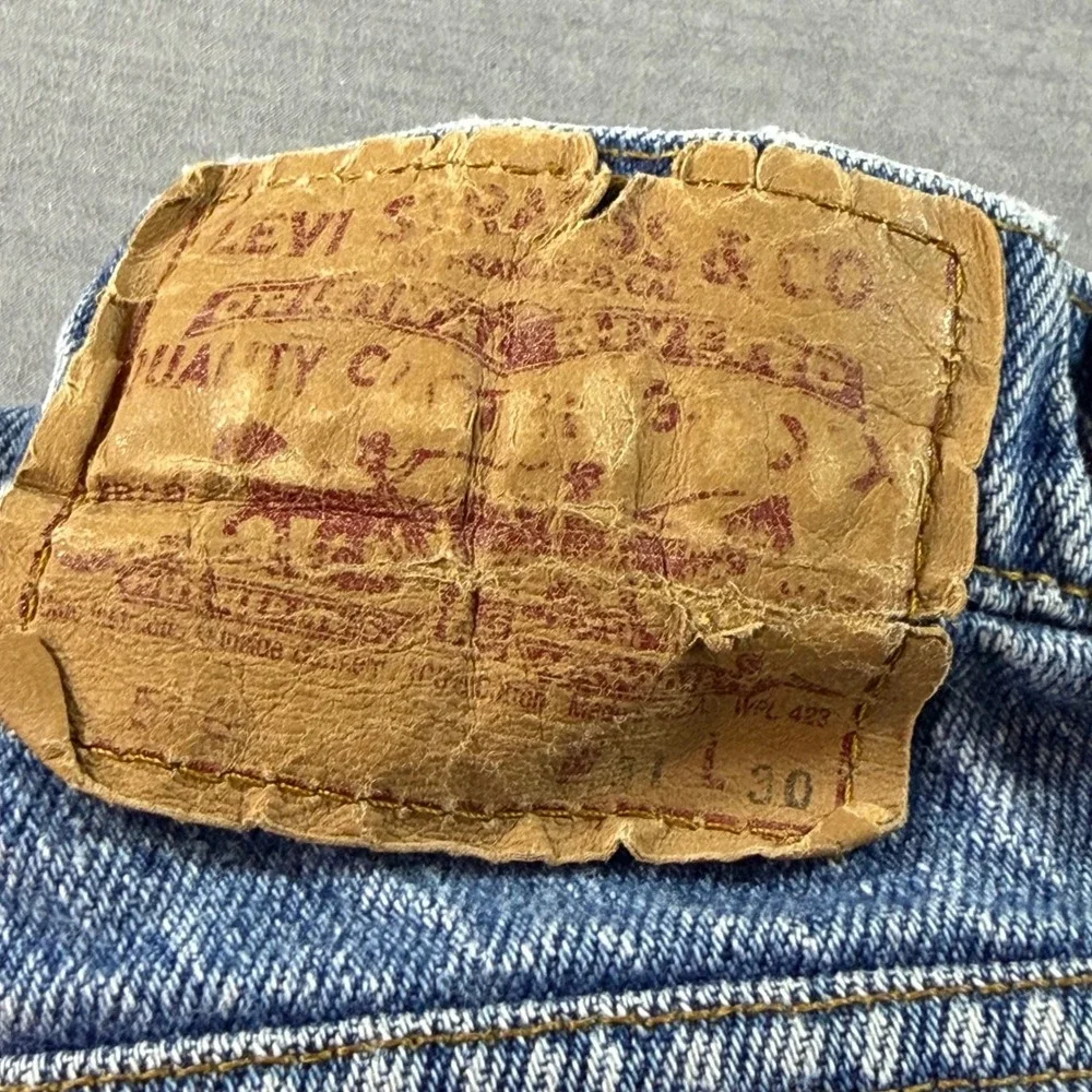 Levi's 550 Relaxed Fit Jeans Mens 29x30 Light Wash Fair Vintage 90s Tapered